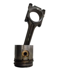 1817178C2 Piston Assembly International DT360