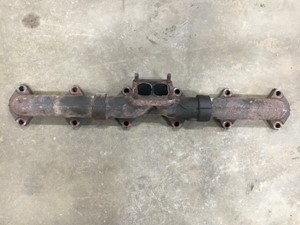 1814149C2 Exhaust Manifold International DT466E