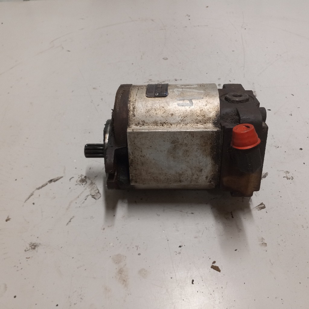 A40.0L 35825160140 Power Steering Pump MBE 906 - Quality Bus