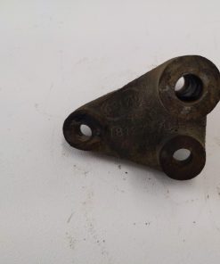 1812737C1 Alternator Bracket International DT360