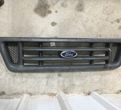 4C2Z-8200-BAA Grille Ford E-450