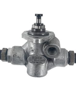 0440008201 low-pressure fuel pump Navistar